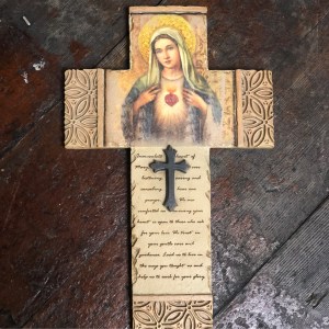 Immaculate Heart 8” wall cross Roman 601308